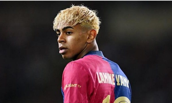 Lamine Yamal sparks unprecedented tension in the Barcelona dressing room at a critical moment of the season, and Hansi Flick calls for urgent intervention from Laporta to resolve the situation!