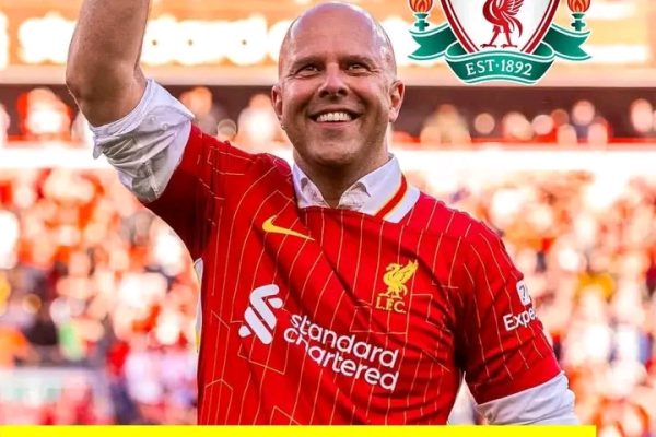 Liverpool Contact ‘Best Striker in the World’ – NOT Isak, NOT Osimhen!