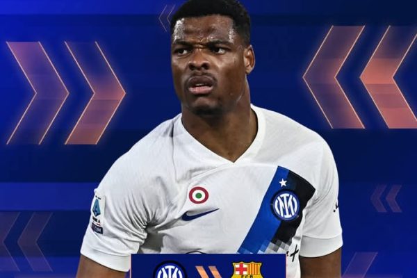 Barcelona looking for experience on the right? 🔄 Denzel Dumfries has been linked with a move to the Camp Nou! 🔵🔴 Would he be a good fit? 🤔👇
