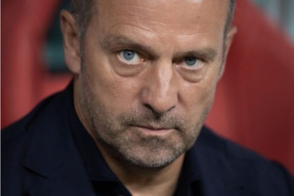 Flick’s first decisive move after cutting his vacation – A Barcelona player on the verge of a forced departure!