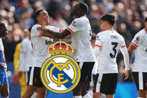 A journalist reports that discussions between Liverpool and Konate are currently stalled, but a deal remains feasible.
