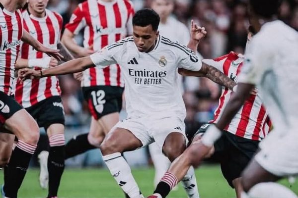 ♦️Real Madrid have placed an estimated €80M price tag on Rodrygo. Manchester City are keeping a close eye and may step in if Savinho leaves, but any potential deal is expected to be complicated. 🤍⚽