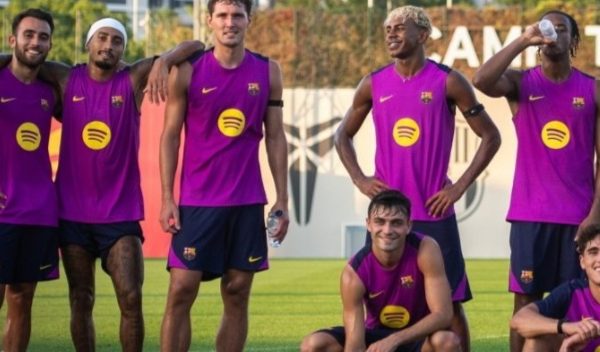 A crisis inside Camp Nou threatens the future of a Barcelona star… The player is seriously considering leaving before the transfer window closes.
