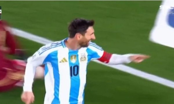 Watch Messi’s final goal with Argentina at the historic Monumental Stadium and the reaction of the Argentine fans to Leo’s perfect farewell.