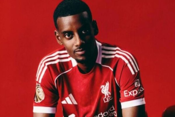 Could Liverpool lose Alexander Isak already?! Reds warned Barcelona will eye transfer when Robert Lewandowski leaves